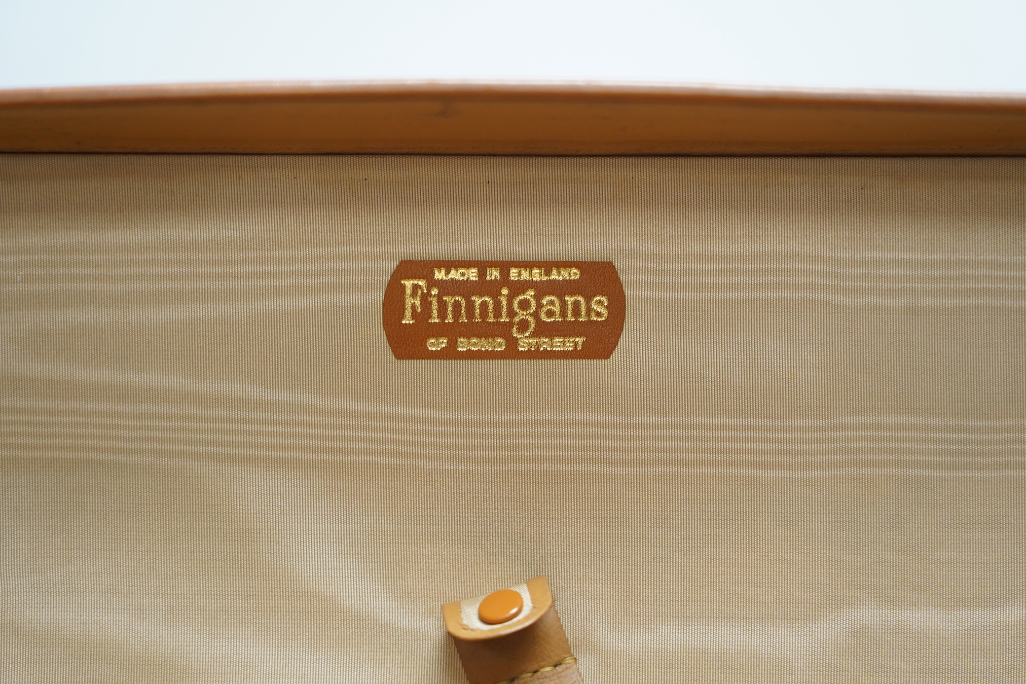 A Finnigans leather lady's case with canvas cover.